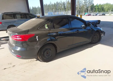 2018 Ford Focus S from USA, damaged, VIN 1FADP3E22JL287940